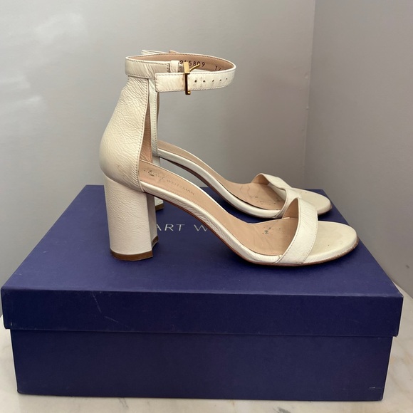 Stuart Weitzman 75 Less Nudist Sandal | size 7.5 color white genuine leather - Picture 2 of 4